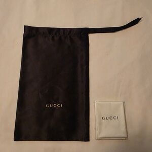 Gucci Black Silk Eyeglasses Pouch with Cleaning Cloth